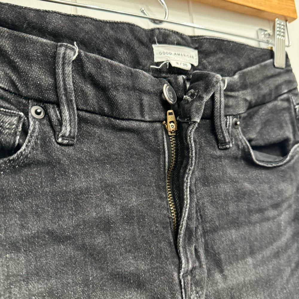 Good American Good Legs Straight Leg Split Pocket Denim Jeans Size 2/26 Black - Picture 5 of 14